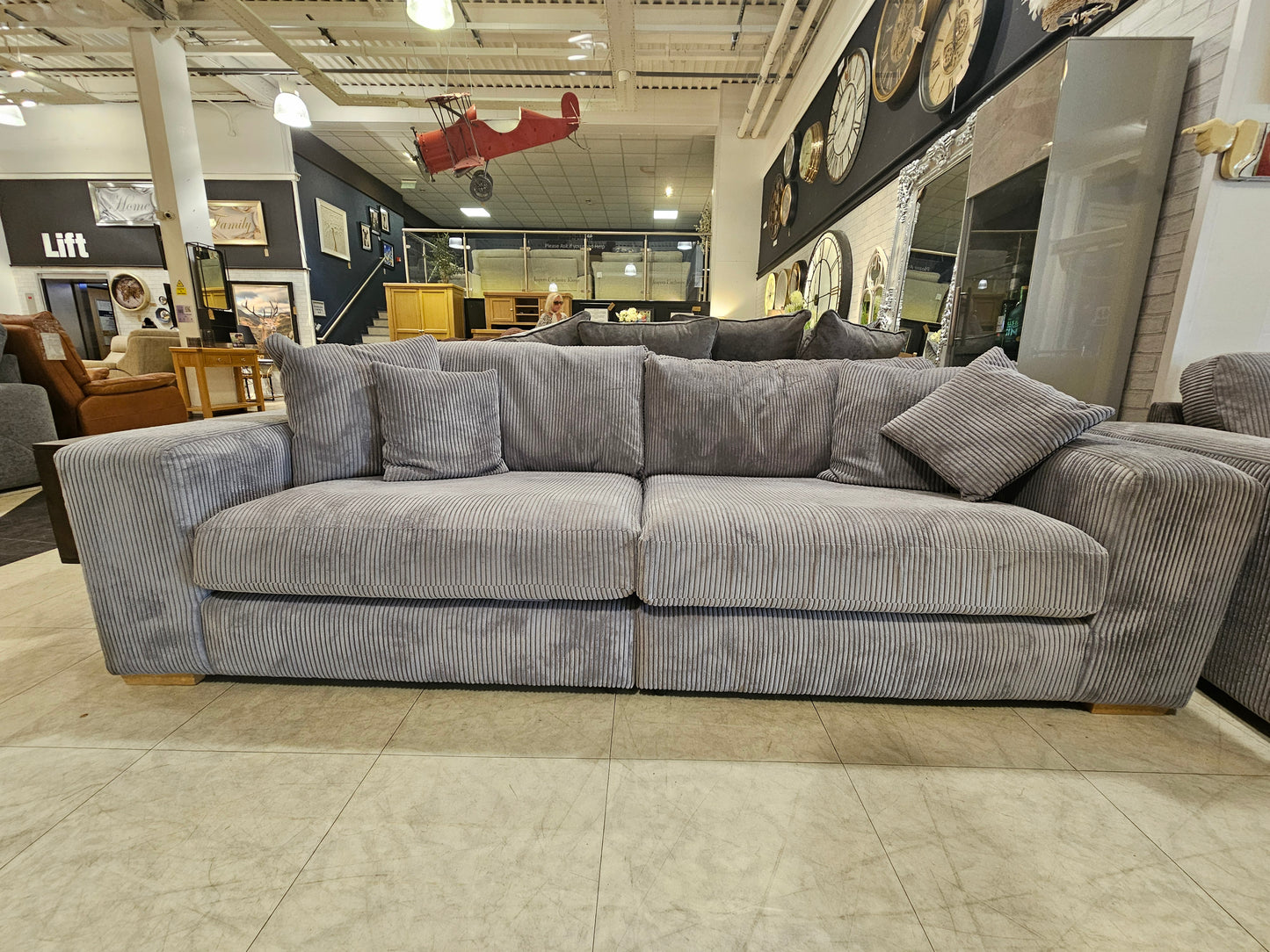 Fincham 4 Seater Split Sofa + Chair Set