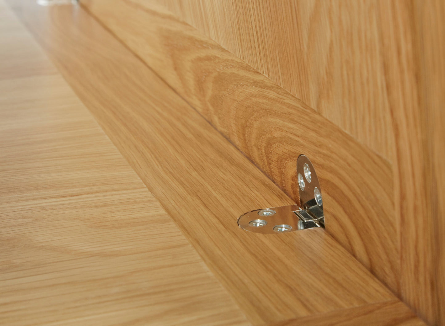 The Bromley Collection - Flip Top Extending Table