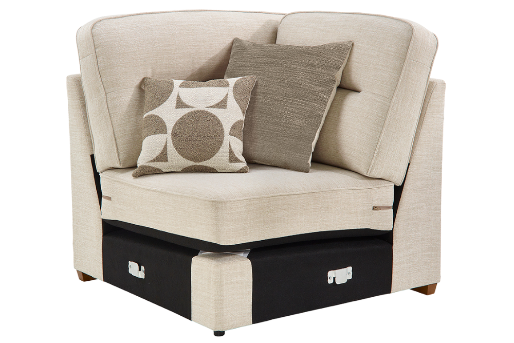 The Bayleigh Range - Corner Section