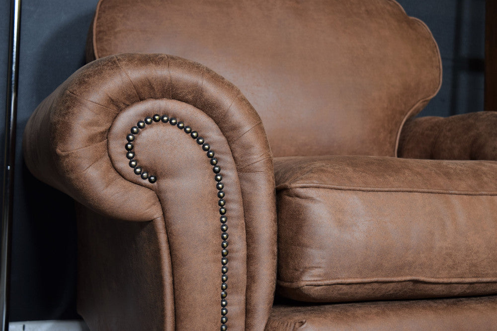 Cambridge Club Chair | Tan