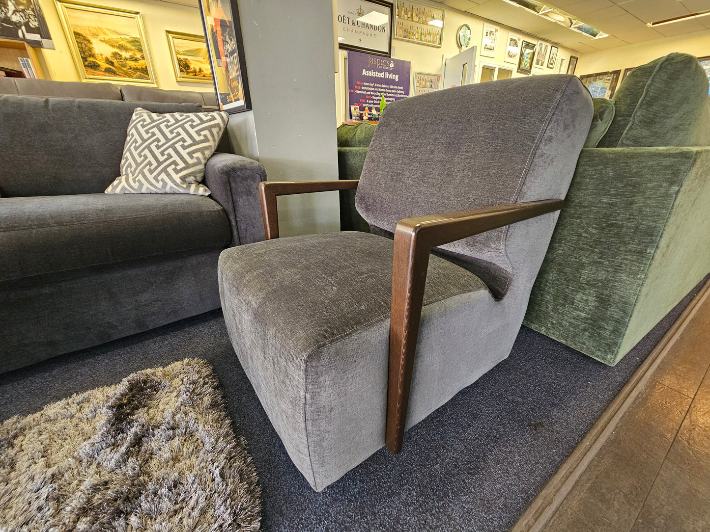 Downton 3 Seater Sofar + 2x Swivel Chairs Set