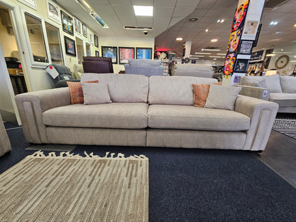 Glamour 4 Seater Split + Chair Set