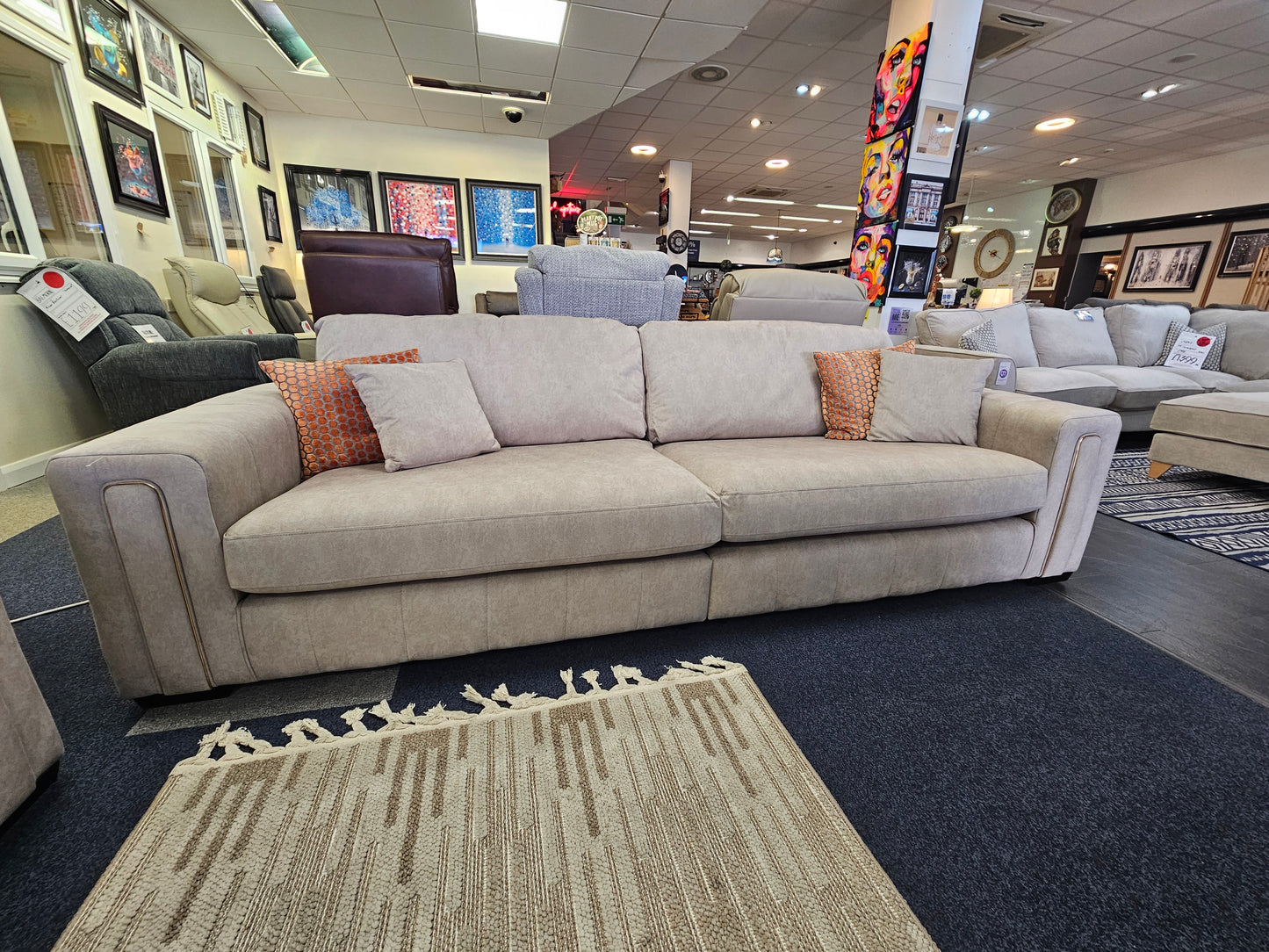 Glamour 4 Seater Split + Chair Set