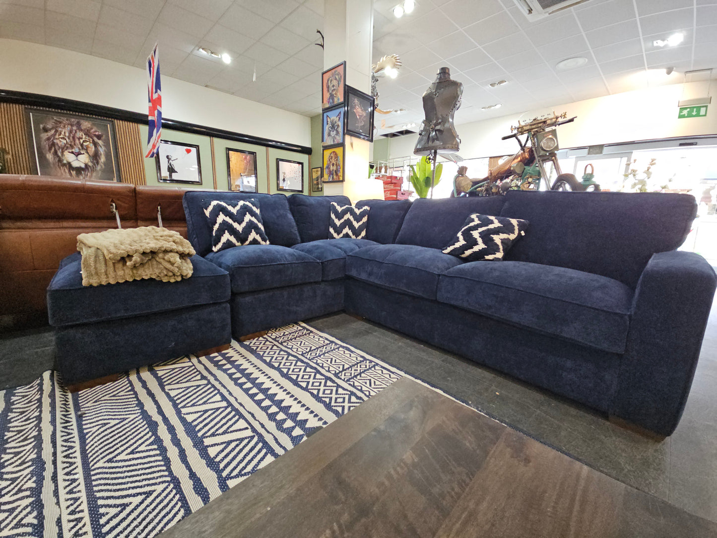 Mustang Corner Sofa