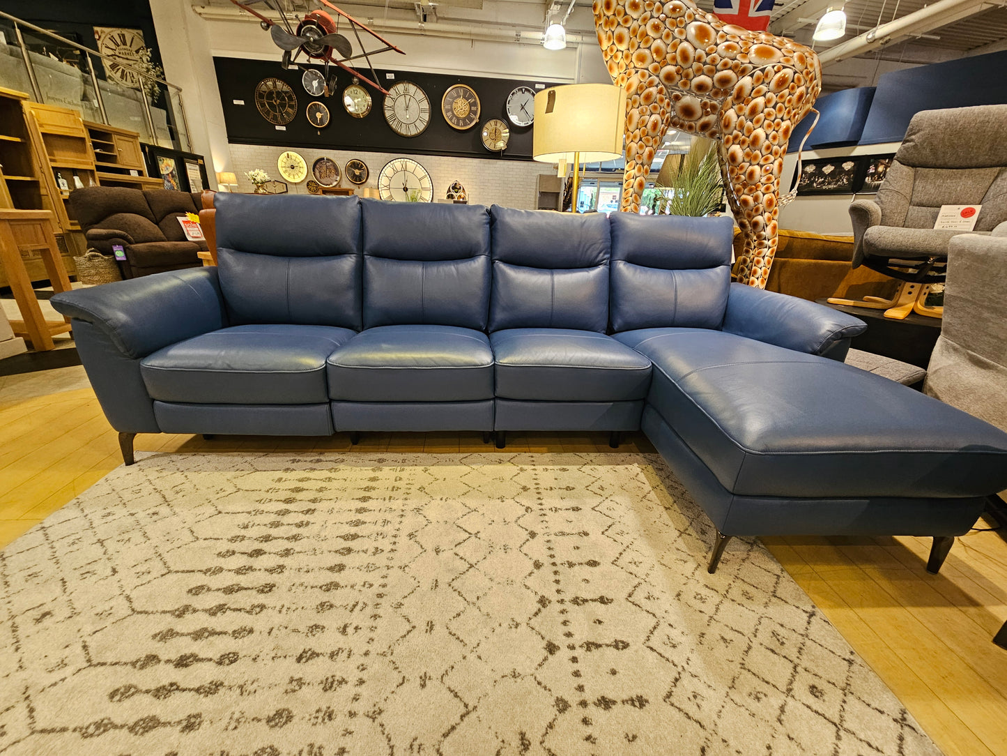 Morgan Power Chaise + Chair Set