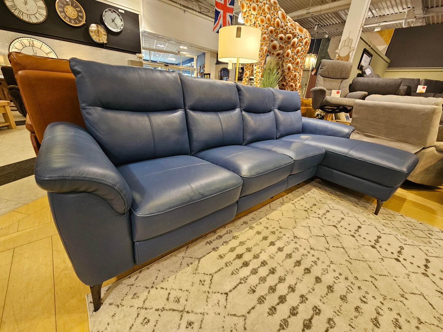 Morgan Power Chaise + Chair Set