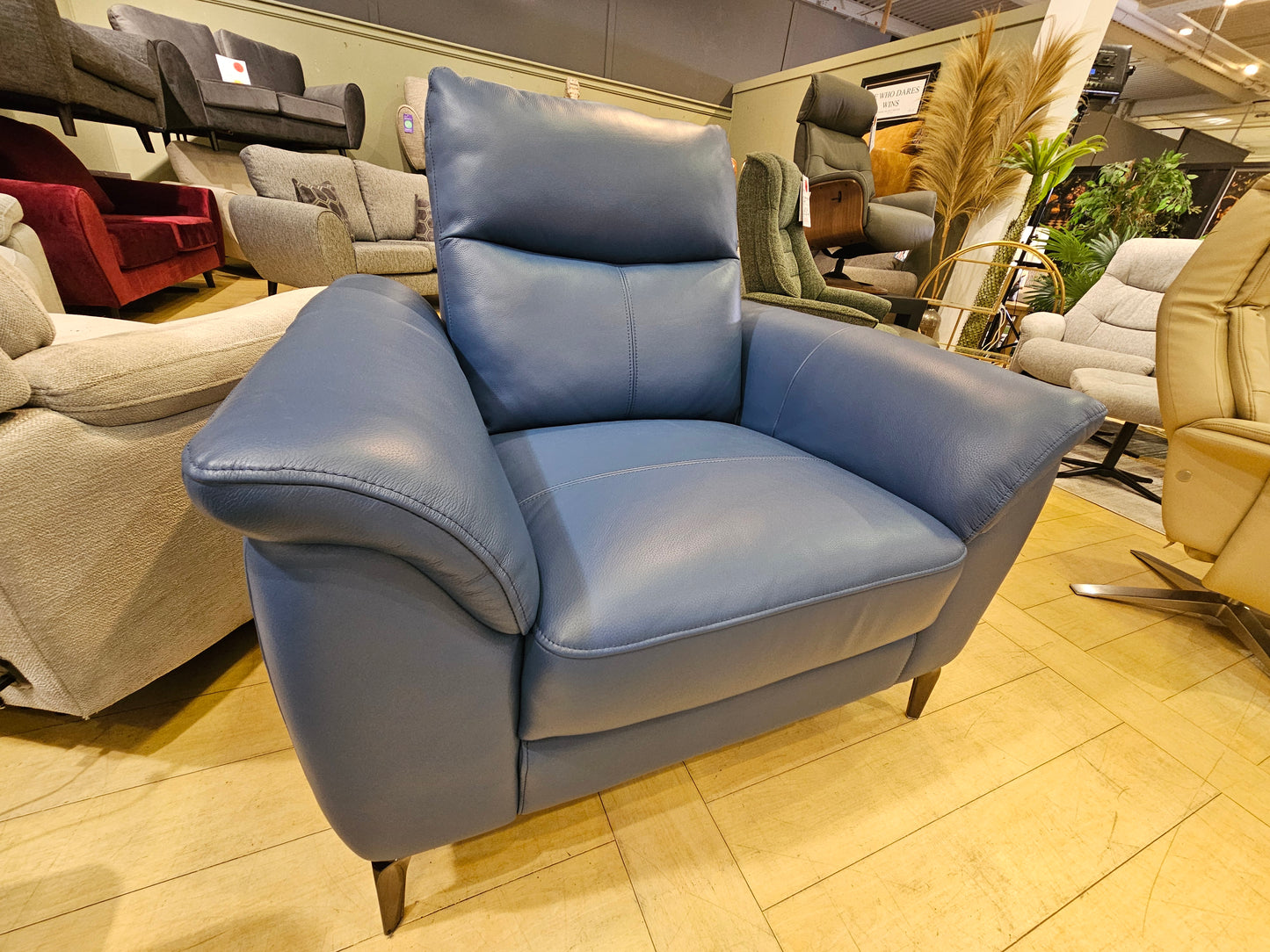Morgan Power Chaise + Chair Set