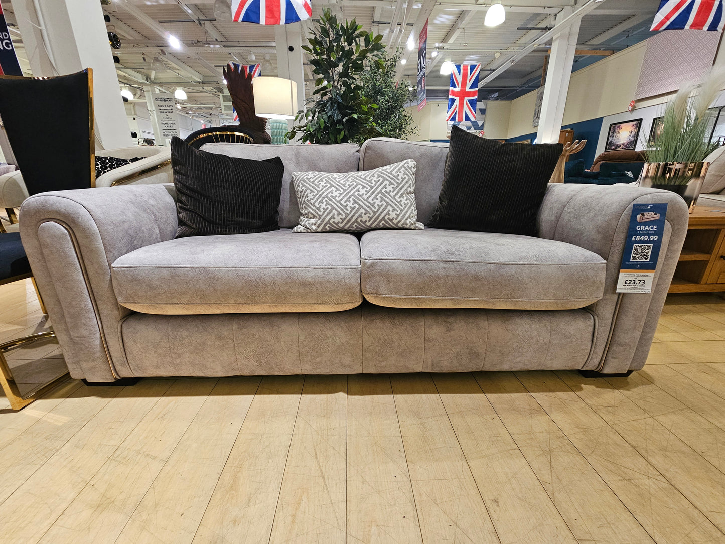 Grace Sofa Collection