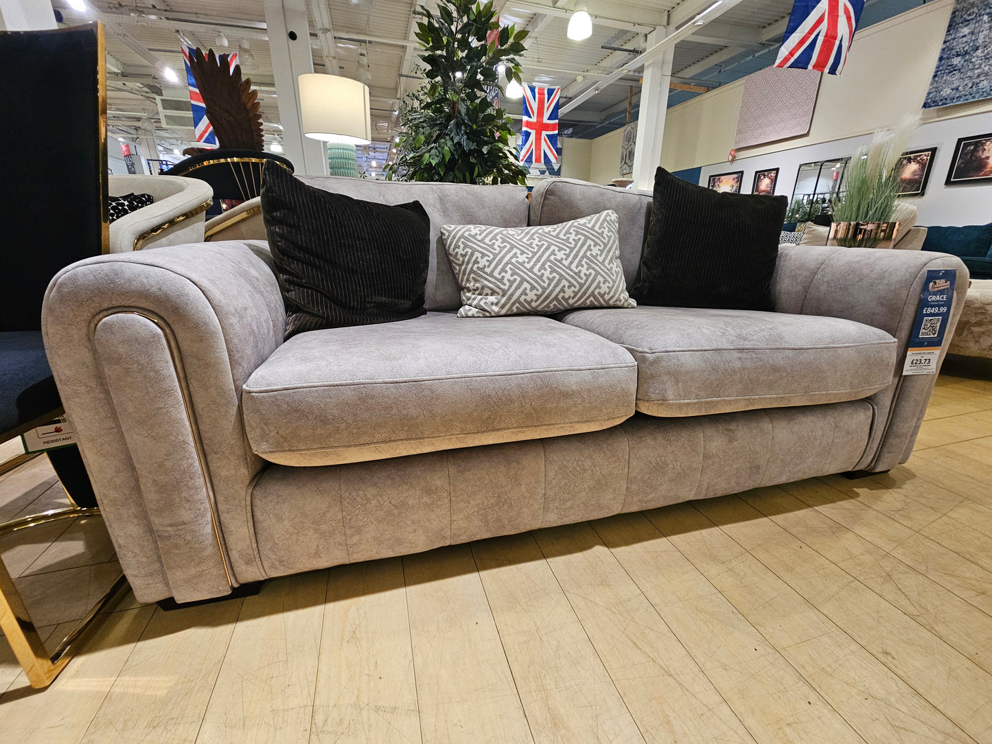 Grace Sofa Collection