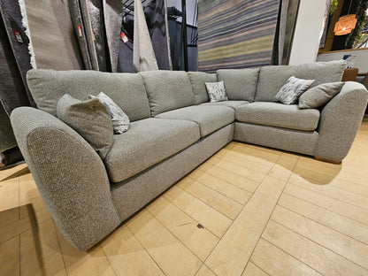 Grantham Sofa Collection