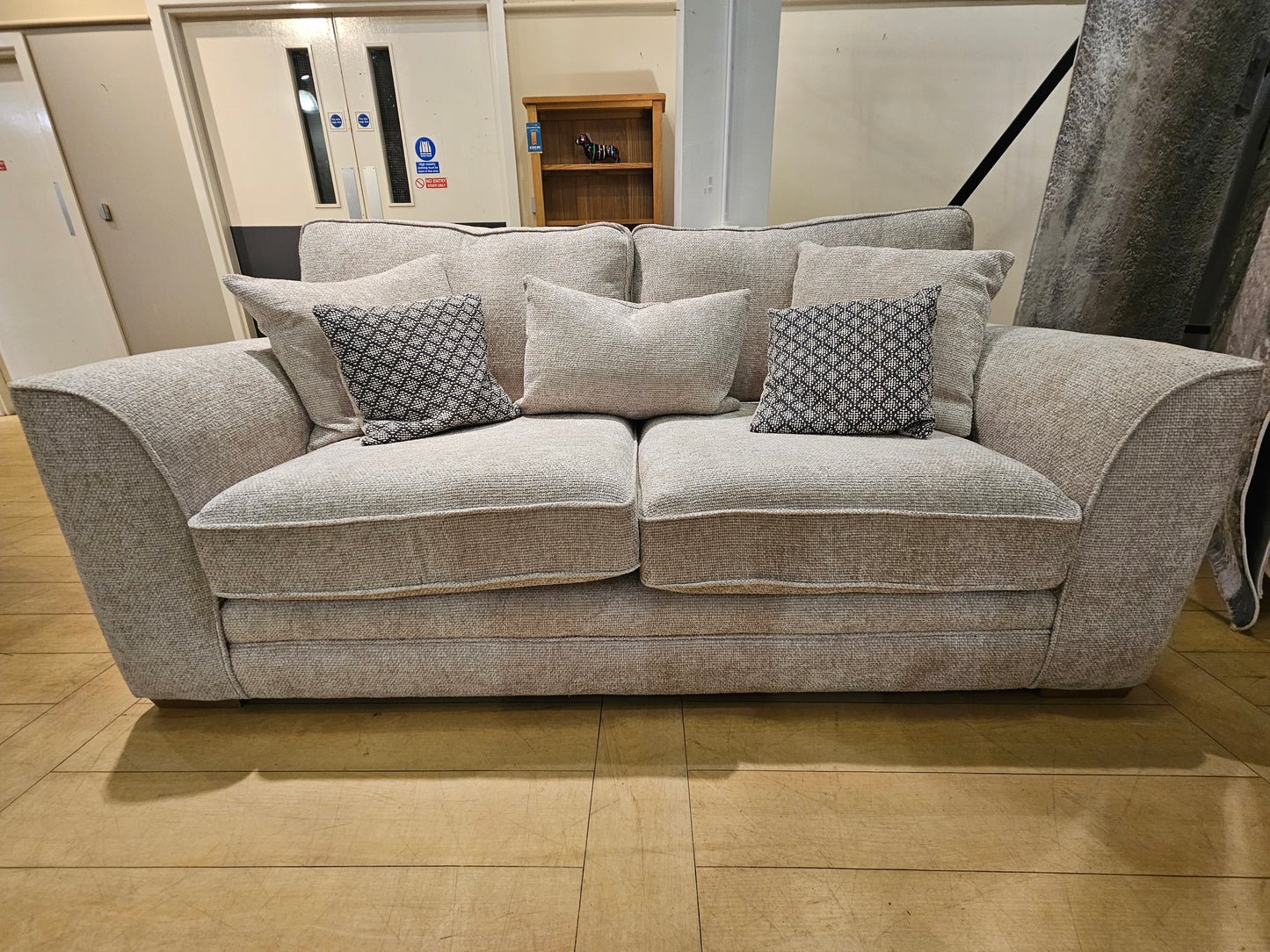 Oakley Sofa Collection